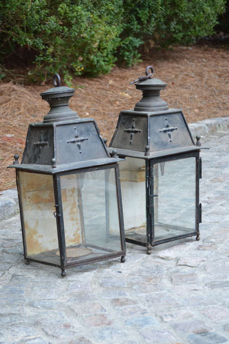 Pair of French Railroad Station Lanterns In Fair Condition In Nashville, TN