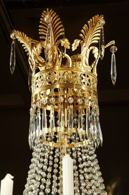 A French First Empire crystal and ormolu peacock decorated chandelier For Sale 2