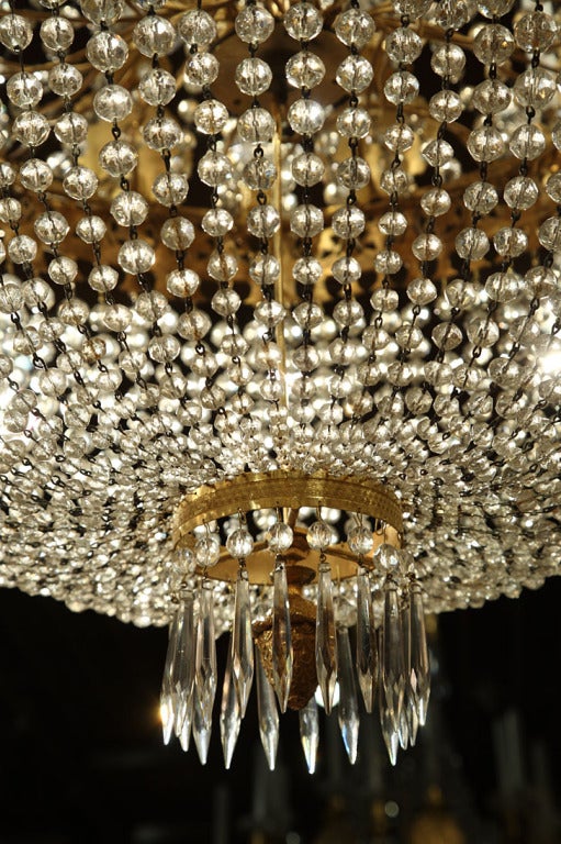 A French First Empire crystal and ormolu peacock decorated chandelier For Sale 5