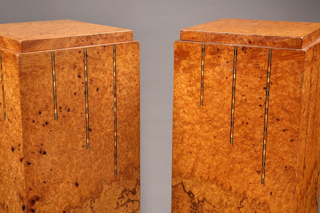 A French Art Deco pair of elm burr high stands For Sale 3