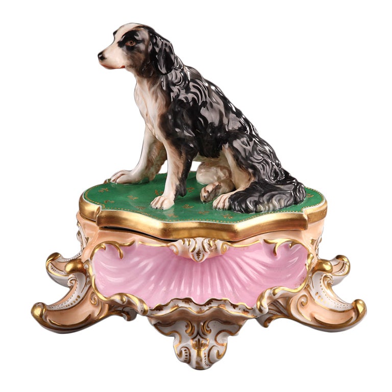 Unusual Paris Porcelain Inkstand Decorated with a Sitting Dog For Sale
