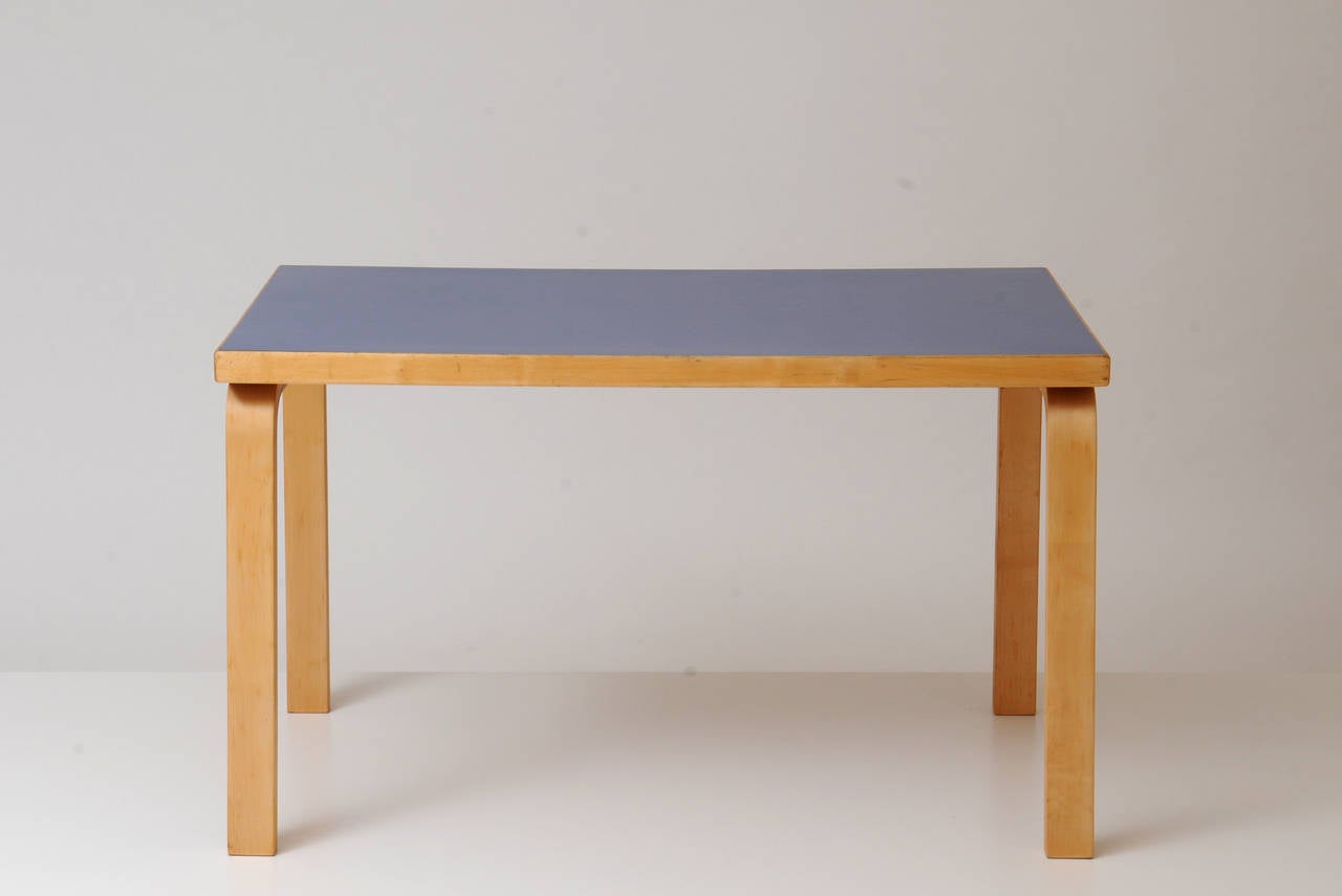 Small Table or Desk by Alvar Aalto 2