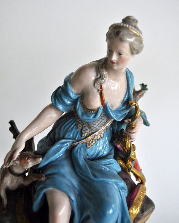 German 18th Century Meissen Porcelain Figure of Diana For Sale