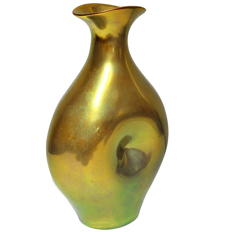 Eva Zeisel Eosin Glazed Zsolnay Belly Button Vase (large)
