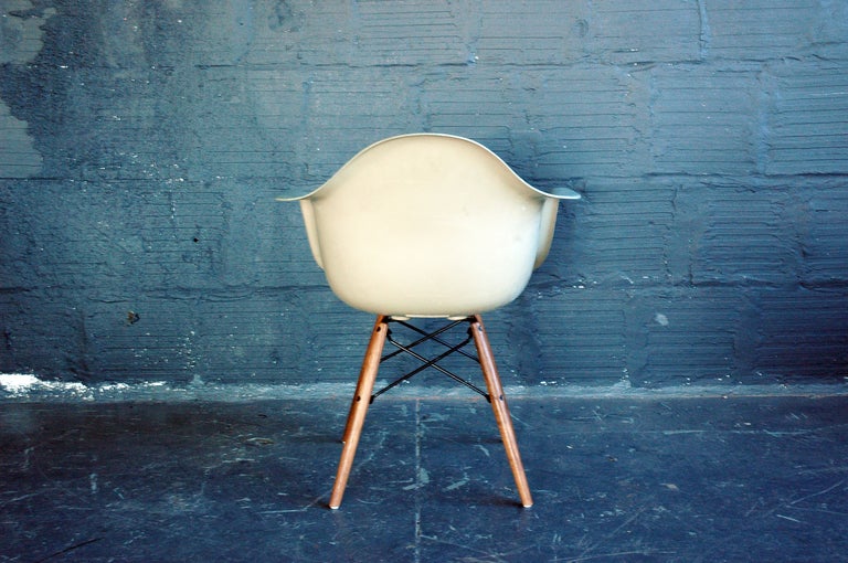 American Charles and Ray Eames for Herman Miller Fiberglass DAW Dowel-leg Armchair For Sale