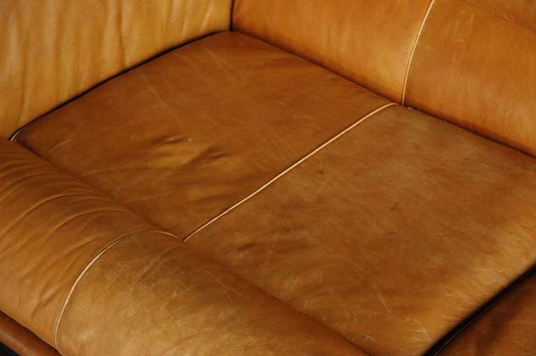 Arne Norell Rosewood Safari Sofa In Good Condition For Sale In Portland, OR