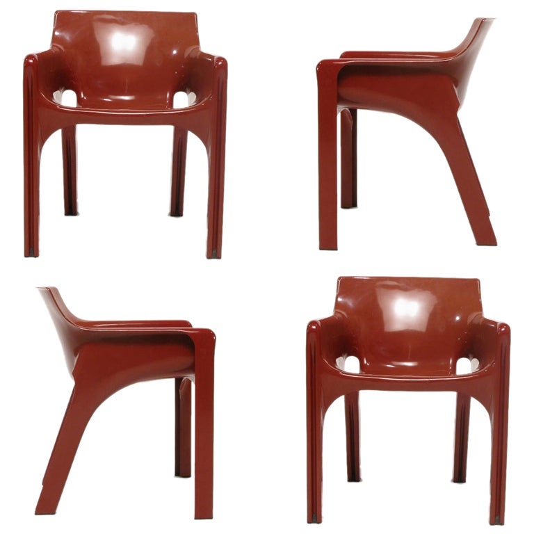 Vico Magistretti for Artemide Gaudí Chair (SET OF FOUR) For Sale