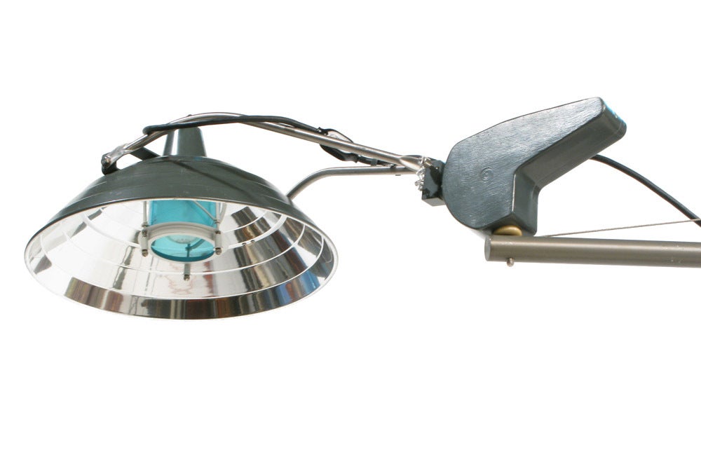 Mid-20th Century Q-Line Collapsible Military Field Lamp