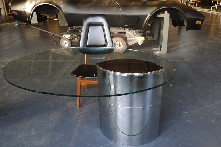Cini Boeri for Gavina Polished Steel and Glass Lunario Table/Desk In Good Condition For Sale In Portland, OR