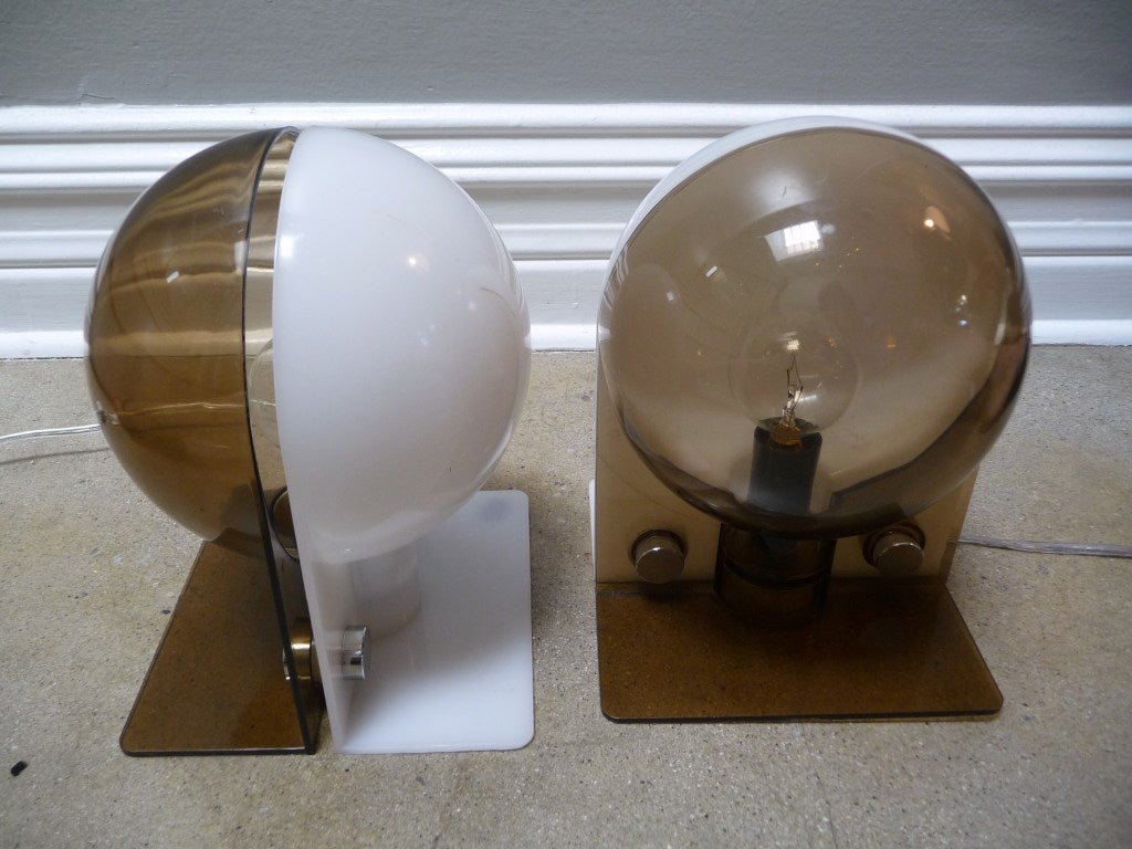 Italian pair of italian space age lamps For Sale