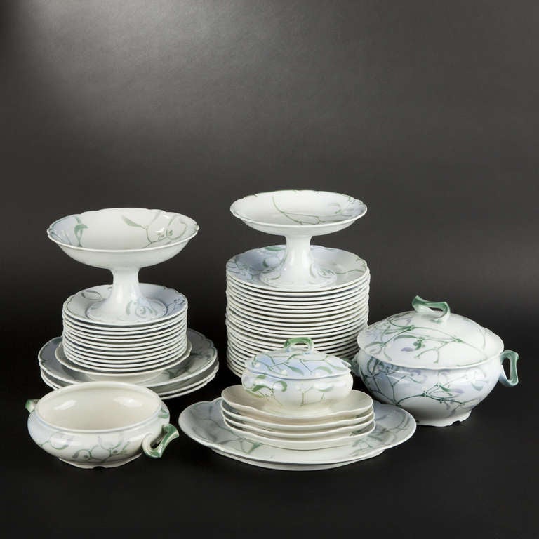 Luneville, Keller & Guérin. Important earthenware service