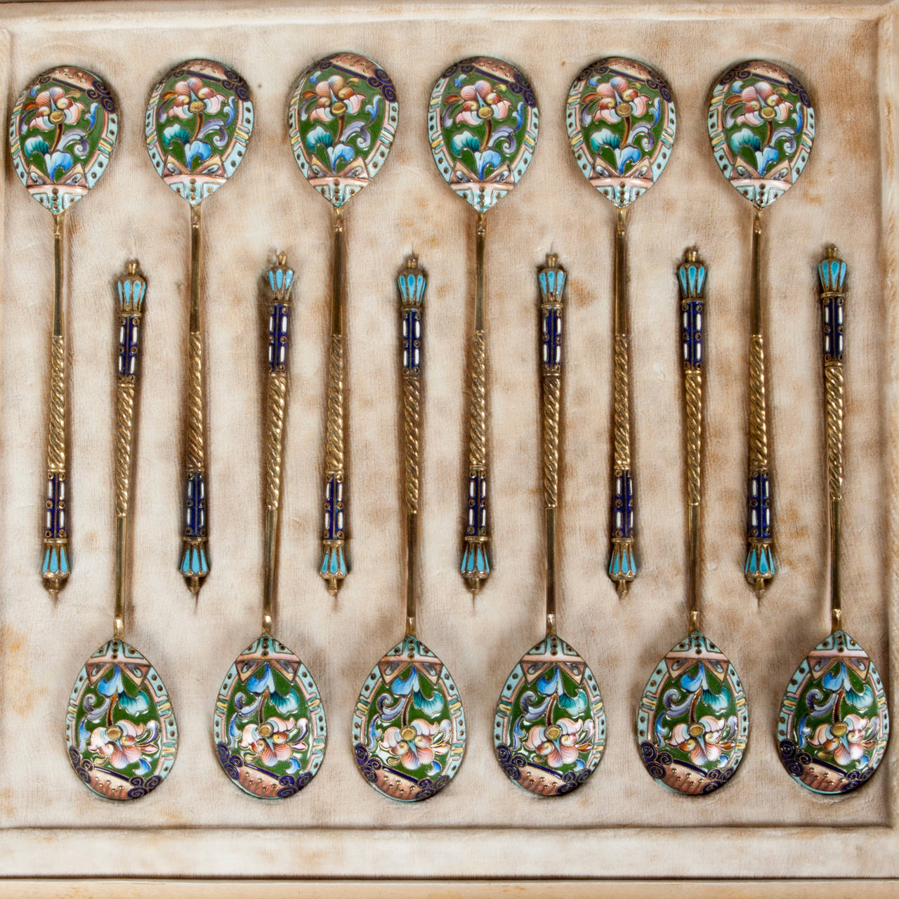 Russian Twelve Silver-Gilt and Polychrome Cloisonné Enamel Tea Spoons, Moscow