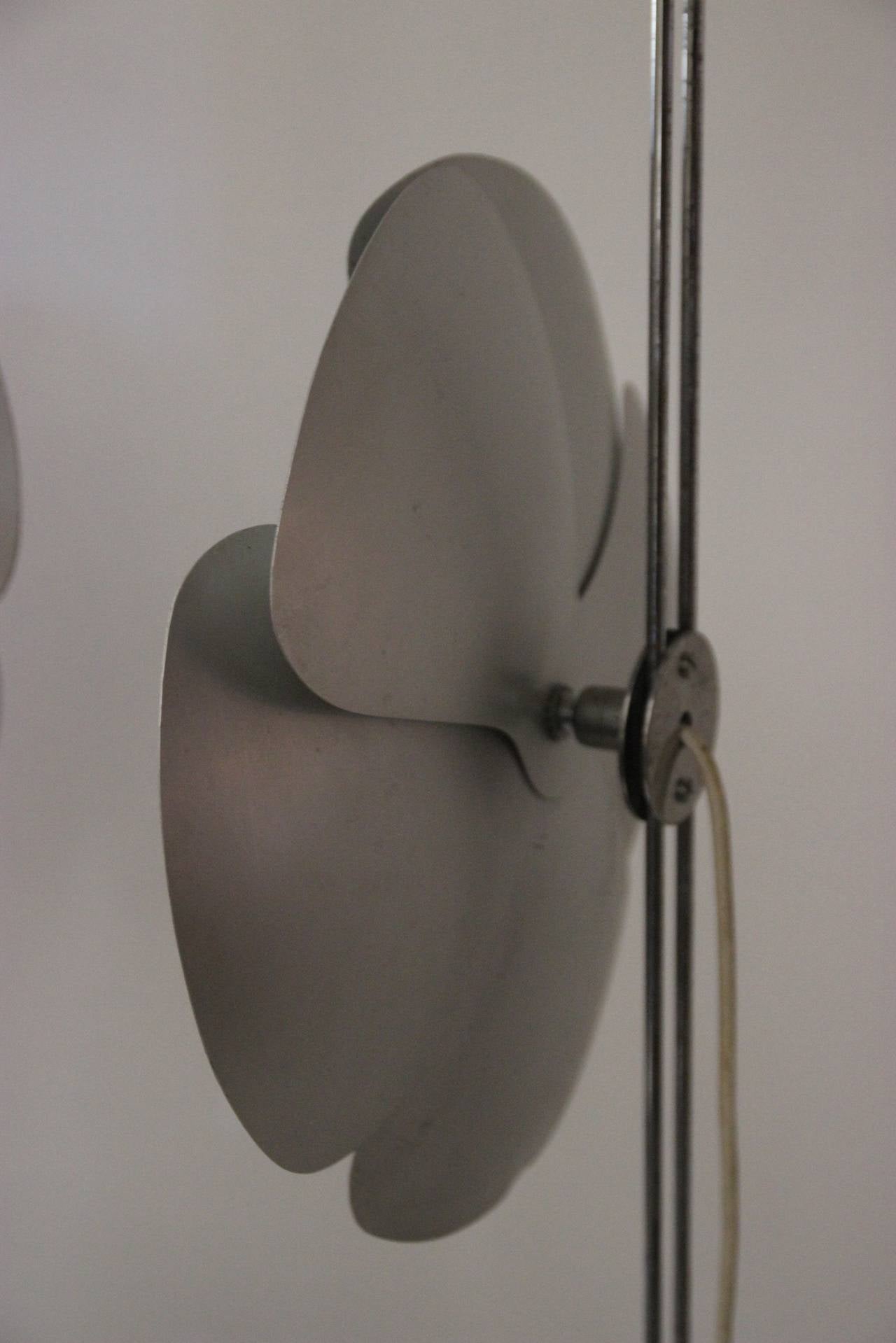 Metallo Olivier Mourgue Coppia di lampade da terra 