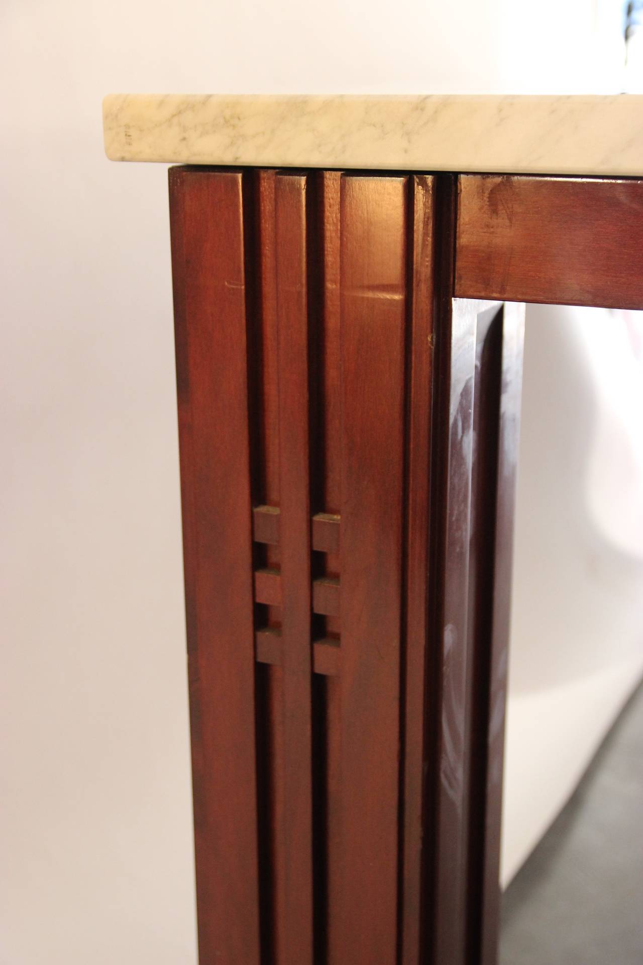 Italian Console by Giorgetti in Mahogany and Carrara Marble, circa 1980 Italy