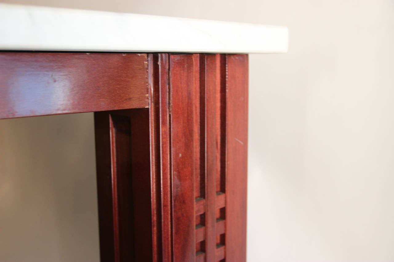 Console by Giorgetti in Mahogany and Carrara Marble, circa 1980 Italy In Good Condition In Nice, Cote d' Azur