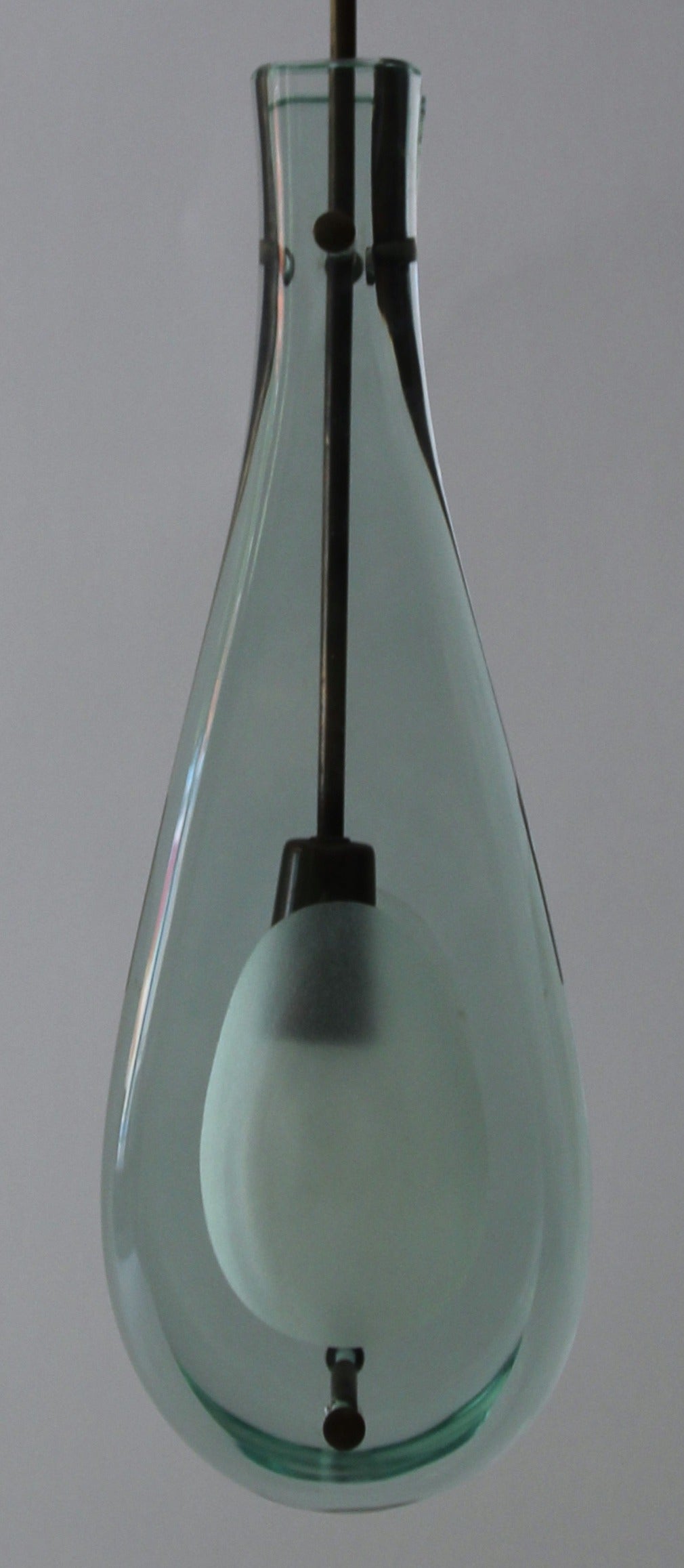 Mid-Century Modern Max Ingrand, 2258 Hanging Lamp, Manufactured by Fontana Arte, Italy