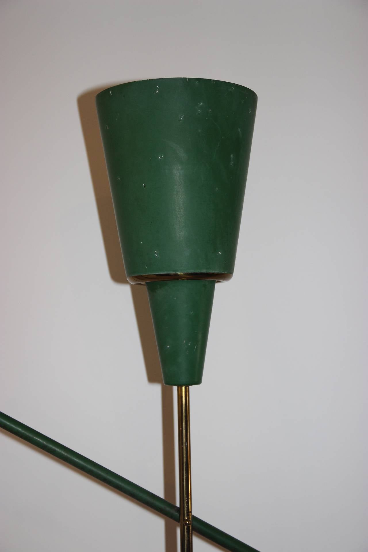 Floor Lamp, Marble, Lacquered Metal, Gilded Brass, circa 1950, Italy In Good Condition In Nice, Cote d' Azur