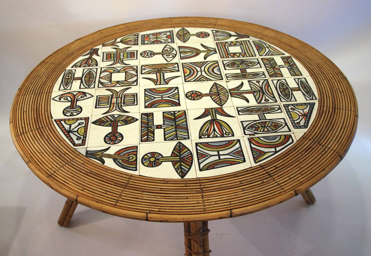 Table Adrien Audoux et Fridet Minet,
Ceramic top by Roger Capron and bamboo,
Circa 1960, France.
Height: 70 cm, diameter 117 cm.