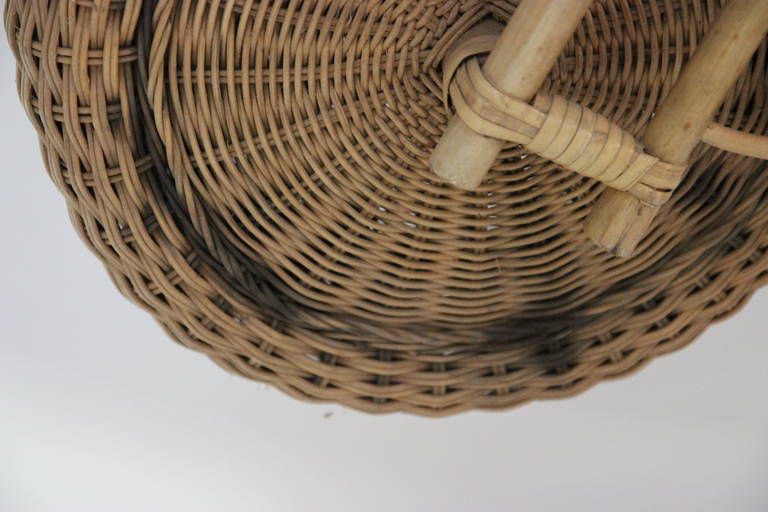 Decorative Art Model Motorcycle out of Woven Rattan 3