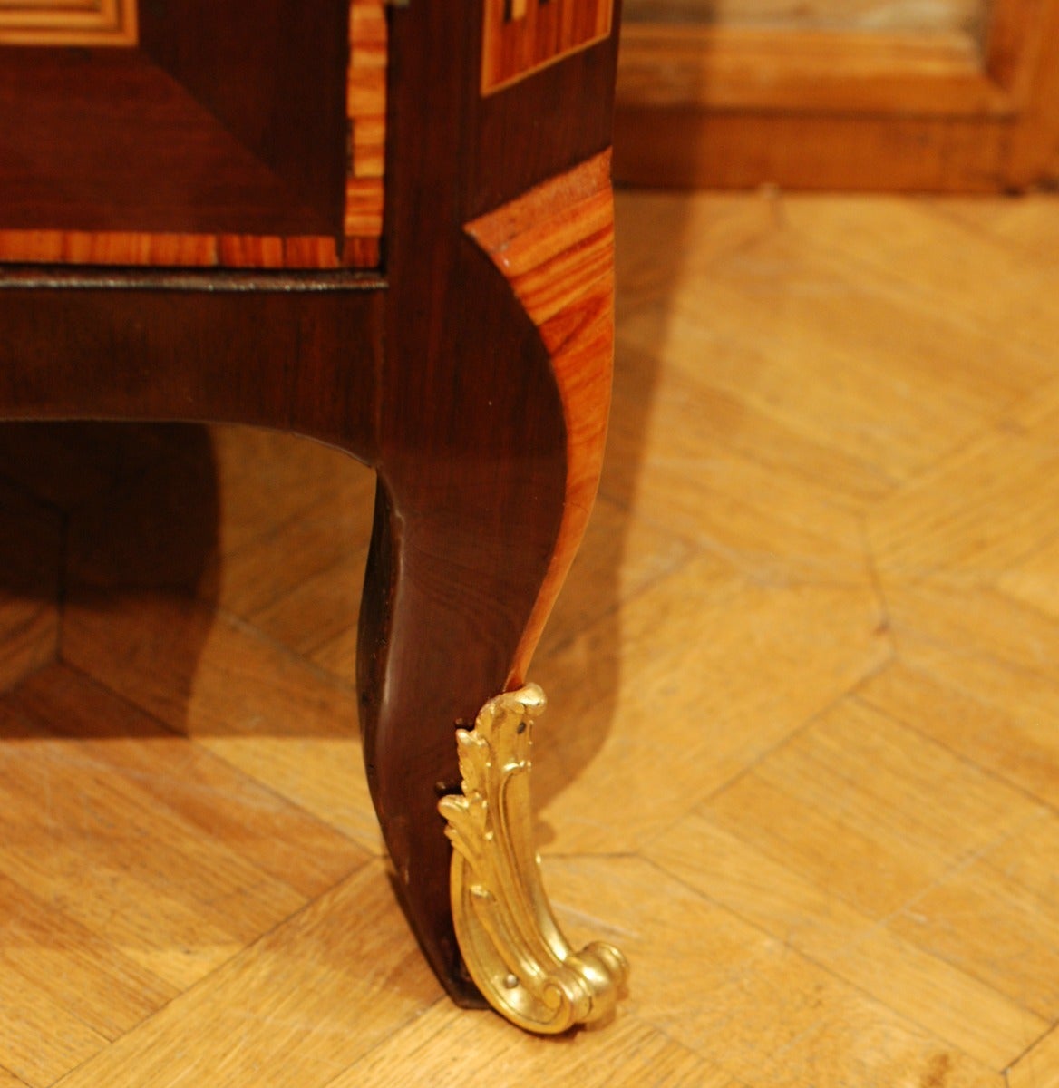 French Tulipwood Amaranth and Marquetry Louis XVI Secretaire À Abattant For Sale 2