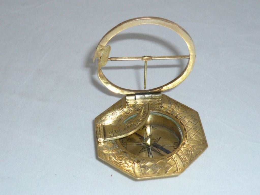 Equinoxial Pocket Sundial For Sale 4