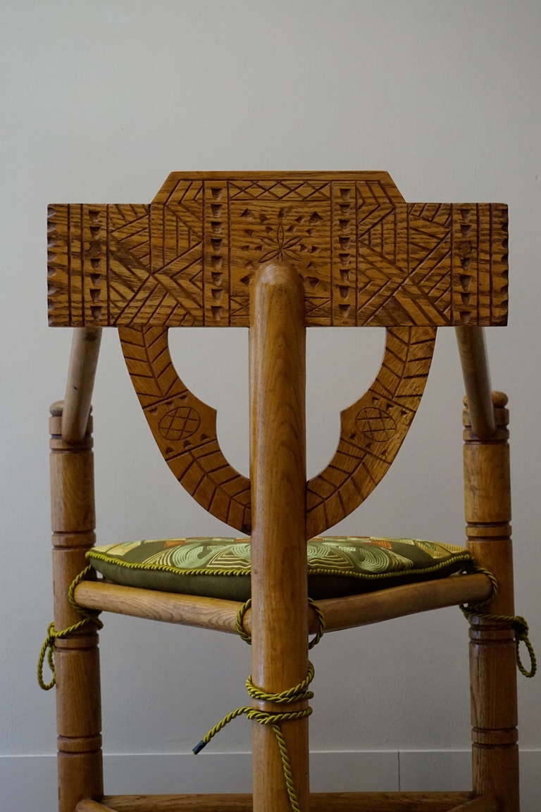 20th Century Swedish Three-Legged Monk Armchair (Schwedisch)