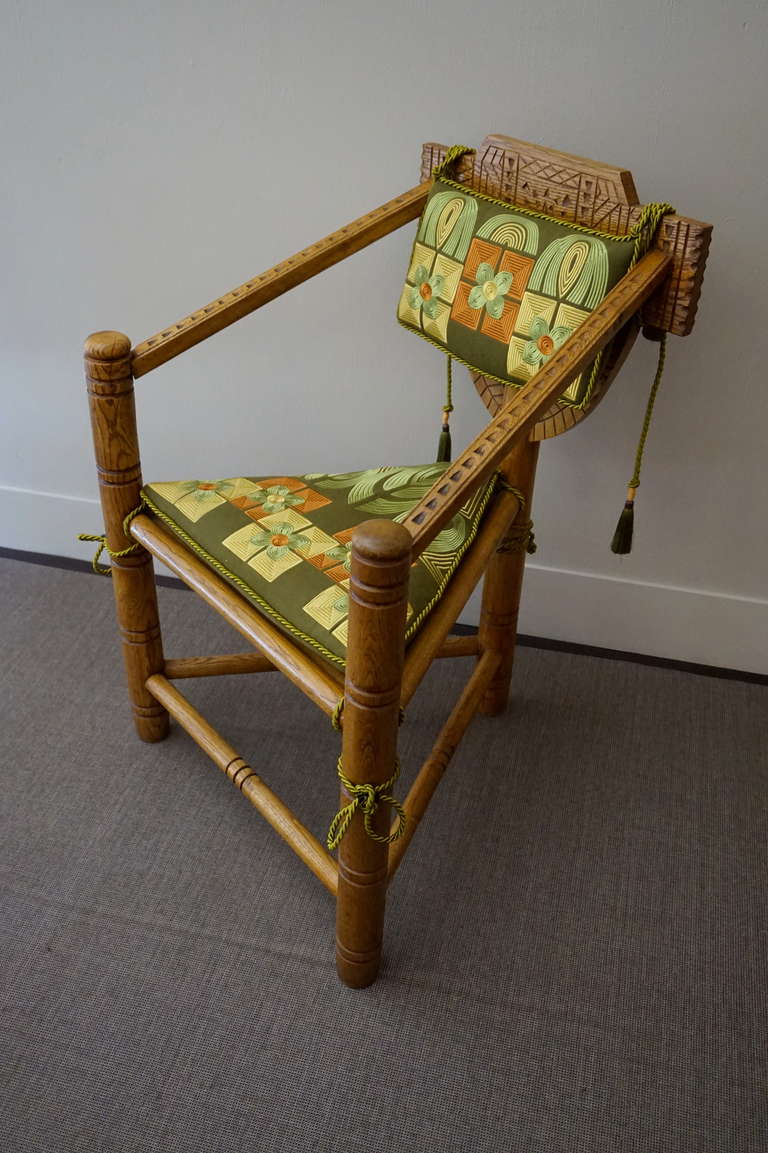 20th Century Swedish Three-Legged Monk Armchair (20. Jahrhundert)