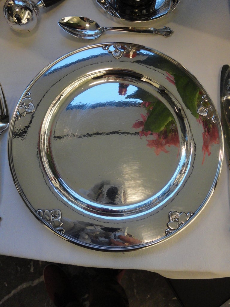 A set of six rare Georg Jensen Cactus dinner charger plates 1