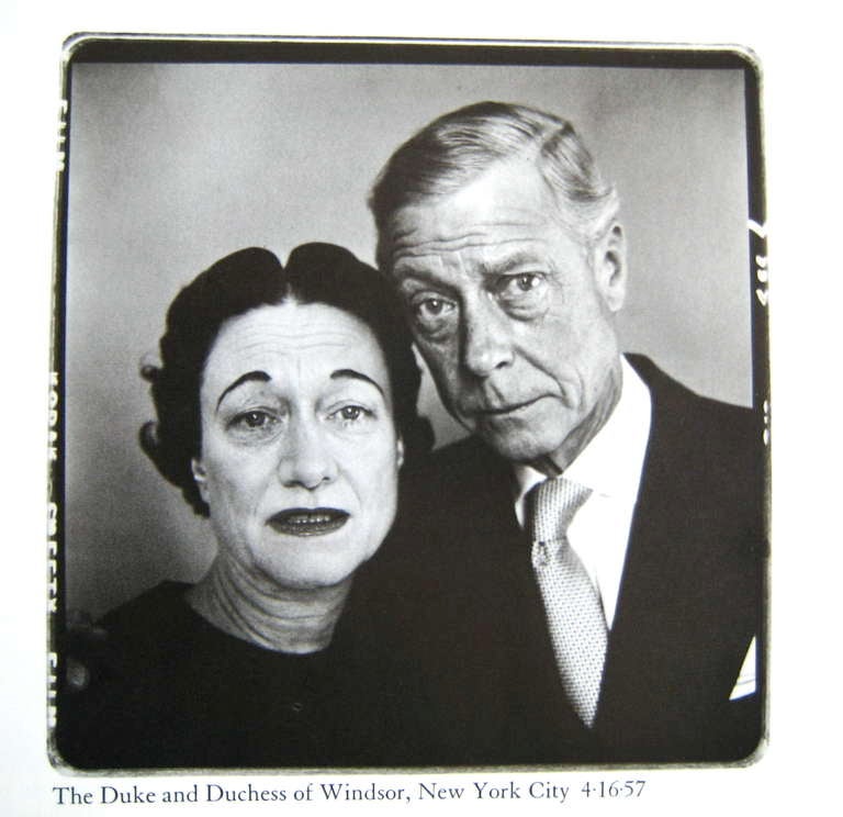 Richard Avedon: Portraits  Rare Signed First Edition, 1976 In Good Condition For Sale In Winnetka, IL