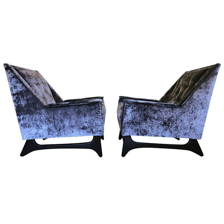 Mid-Century Modern Striking Set of Two Lounge Chairs by Adrian Pearsall