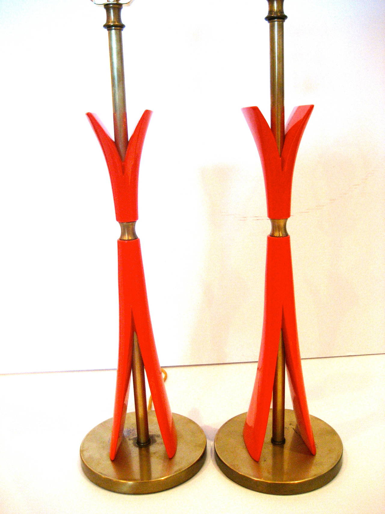 1940s Pair of Art Deco Table Lamps by Colonial Lighting In Excellent Condition In San Diego, CA