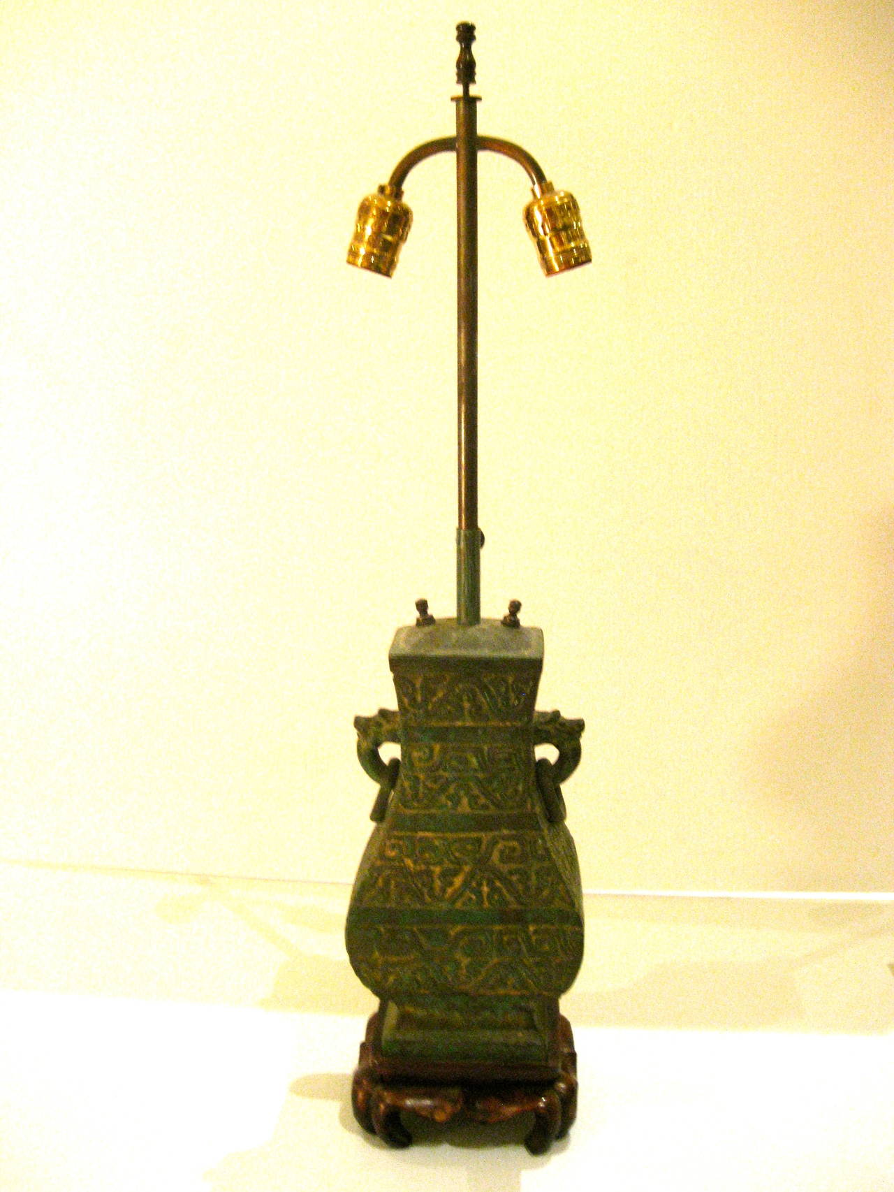 bronze chinese lamps