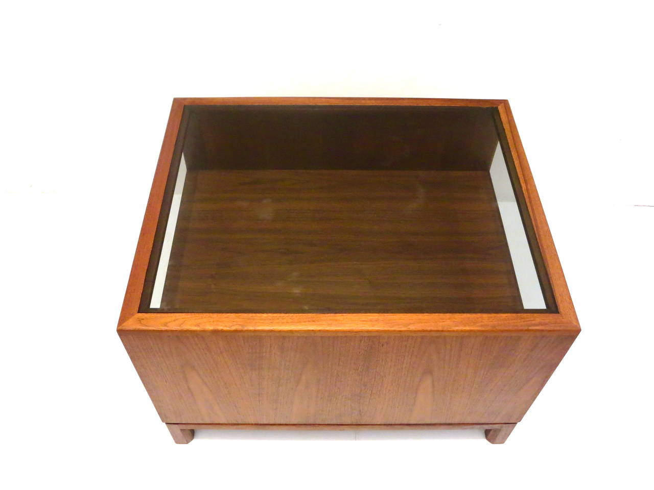 American Modern Walnut Large Cocktail Table with Smoked Glass California Design 2
