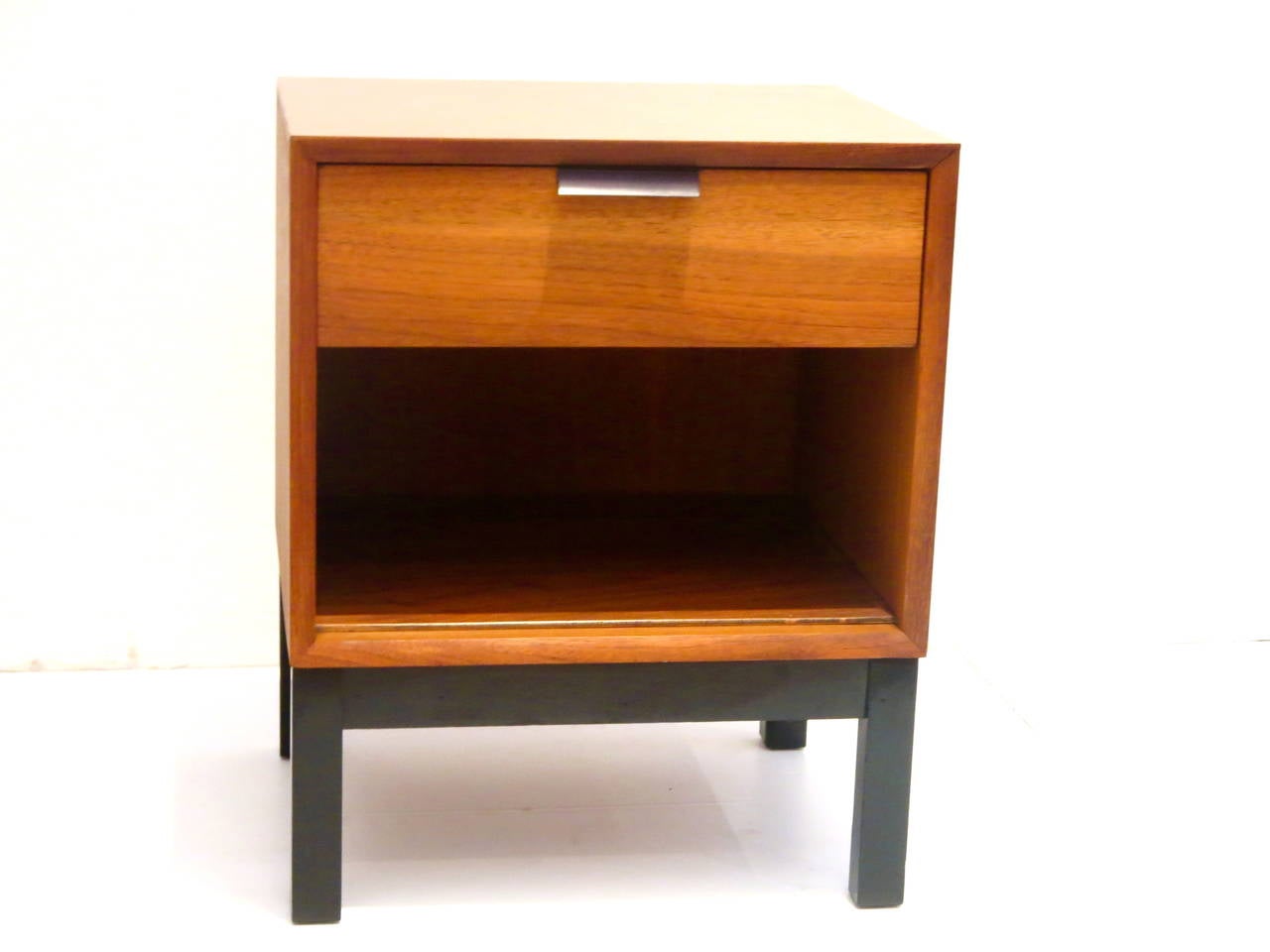 Scandinavian Modern Danish Modern Walnut Nightstand Attributed to Gilbert Rohde for Kroehler