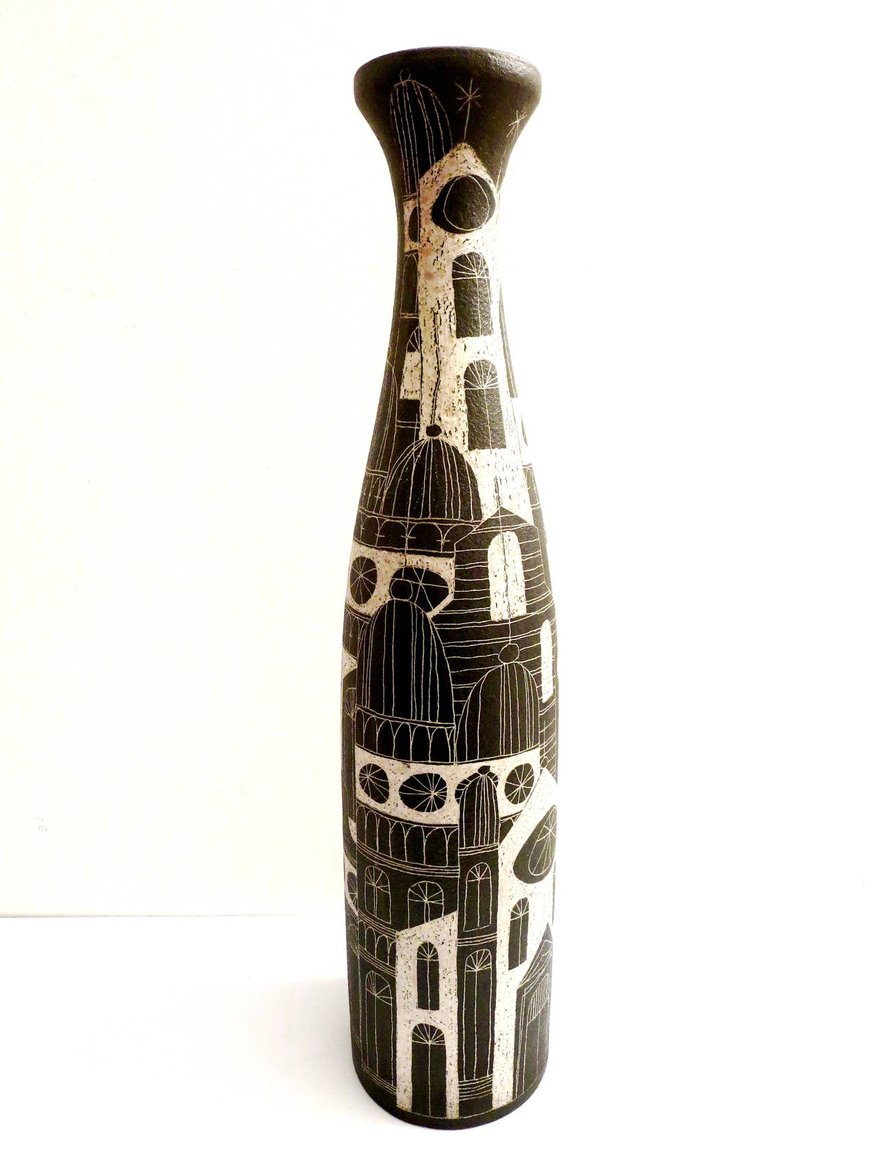 Monumental Tall Italian Ceramic Vase Signed by Fantoni Il Duommo di Firenze