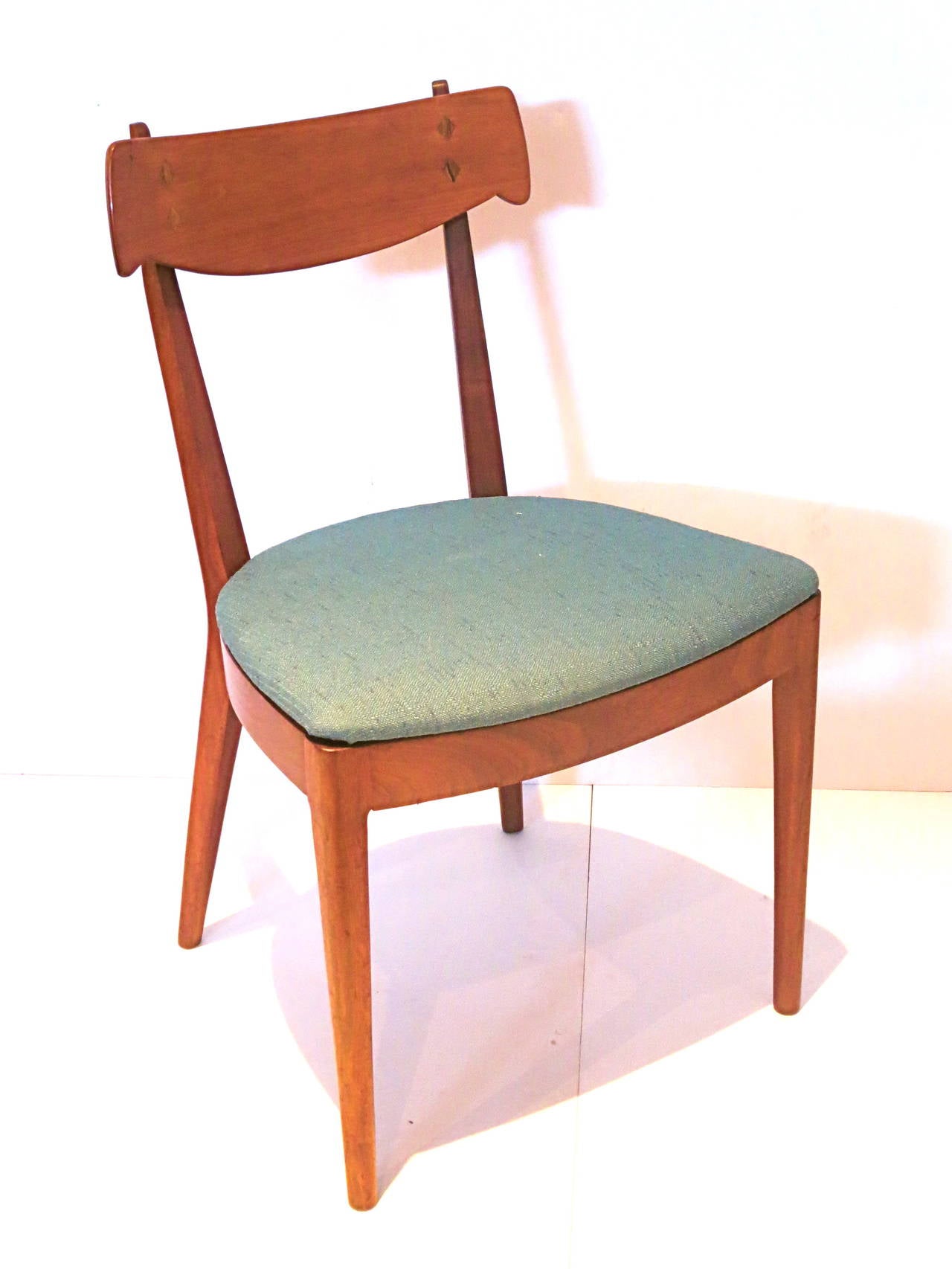 20th Century American Modern set of 4 dining chairs designed by Kipp Stewart for Drexel