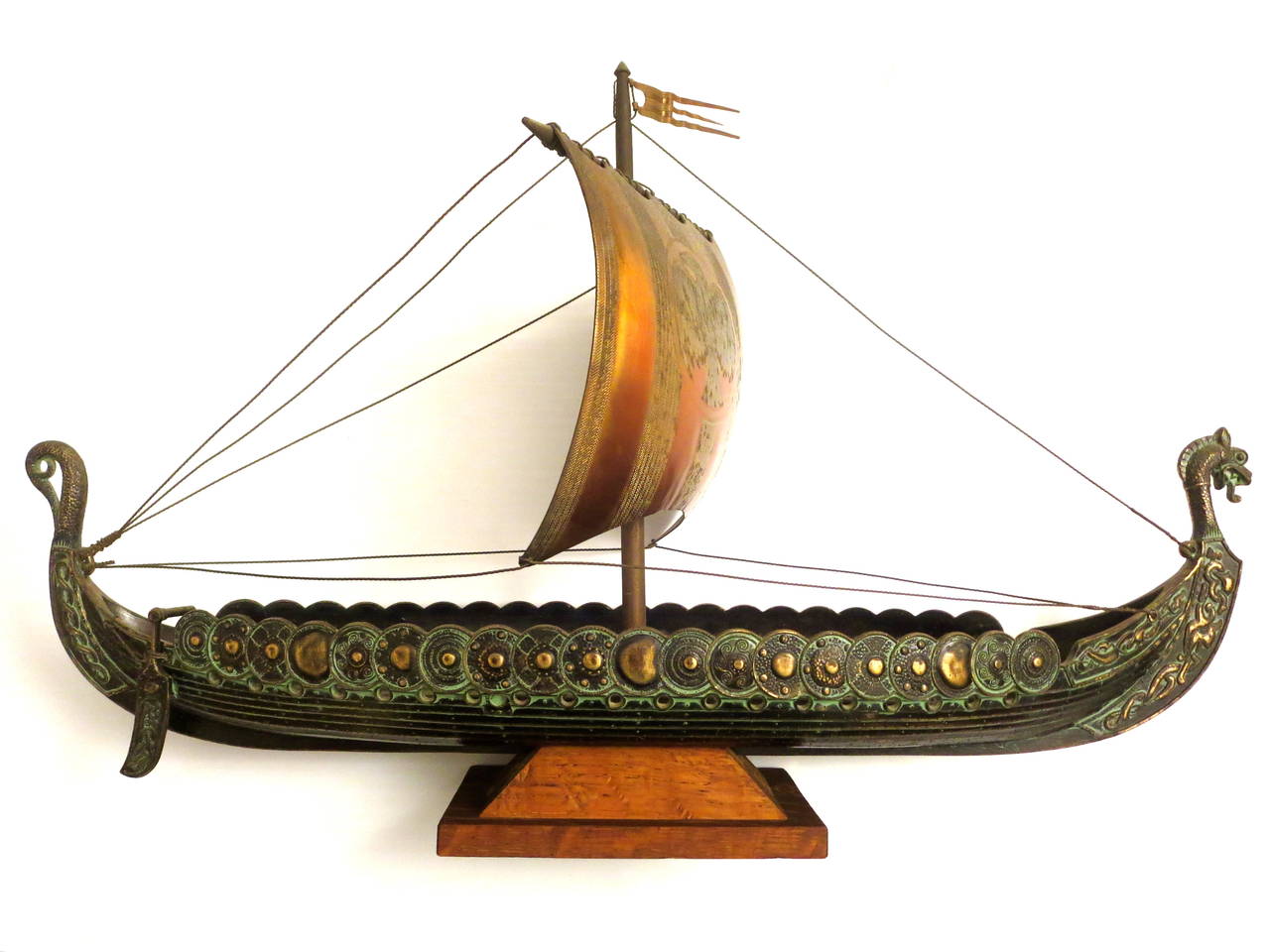 1970s Danish Modern bronze viking ship model signed by Edward Aagaard In Excellent Condition In San Diego, CA