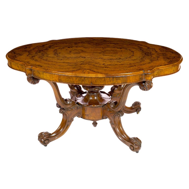 Large 19th C Walnut Center Table with well figured Top. For Sale