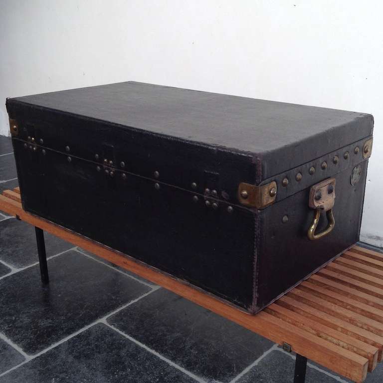 Antique Louis Vuitton Auto Trunk in Very Good Condition circa 1910 In Excellent Condition In Brussels, BE