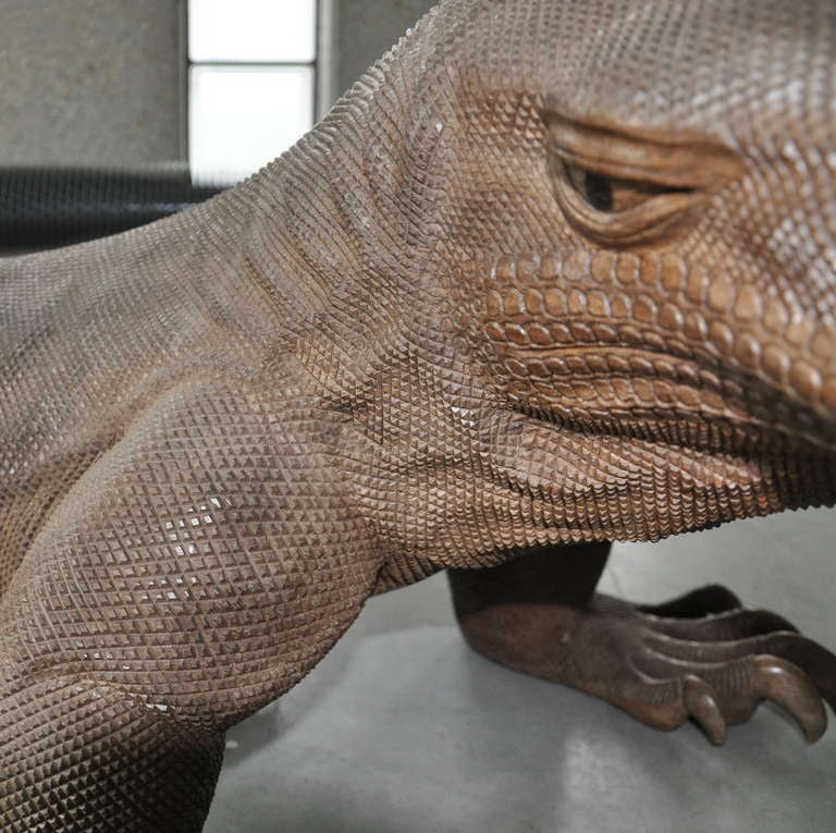Beautifully Sculpted One-Piece Wood Lizard