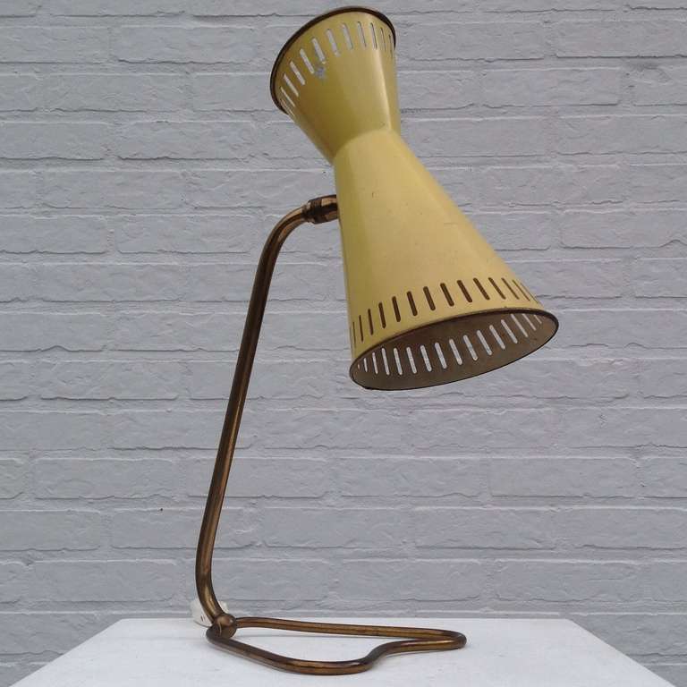 Mid-Century Modern Very Nice 1950s Desk Lamp in Good Original Condition For Sale