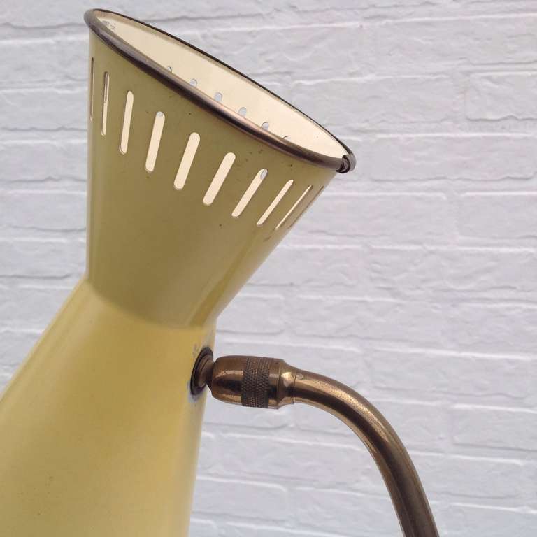Very Nice 1950s Desk Lamp in Good Original Condition For Sale 3