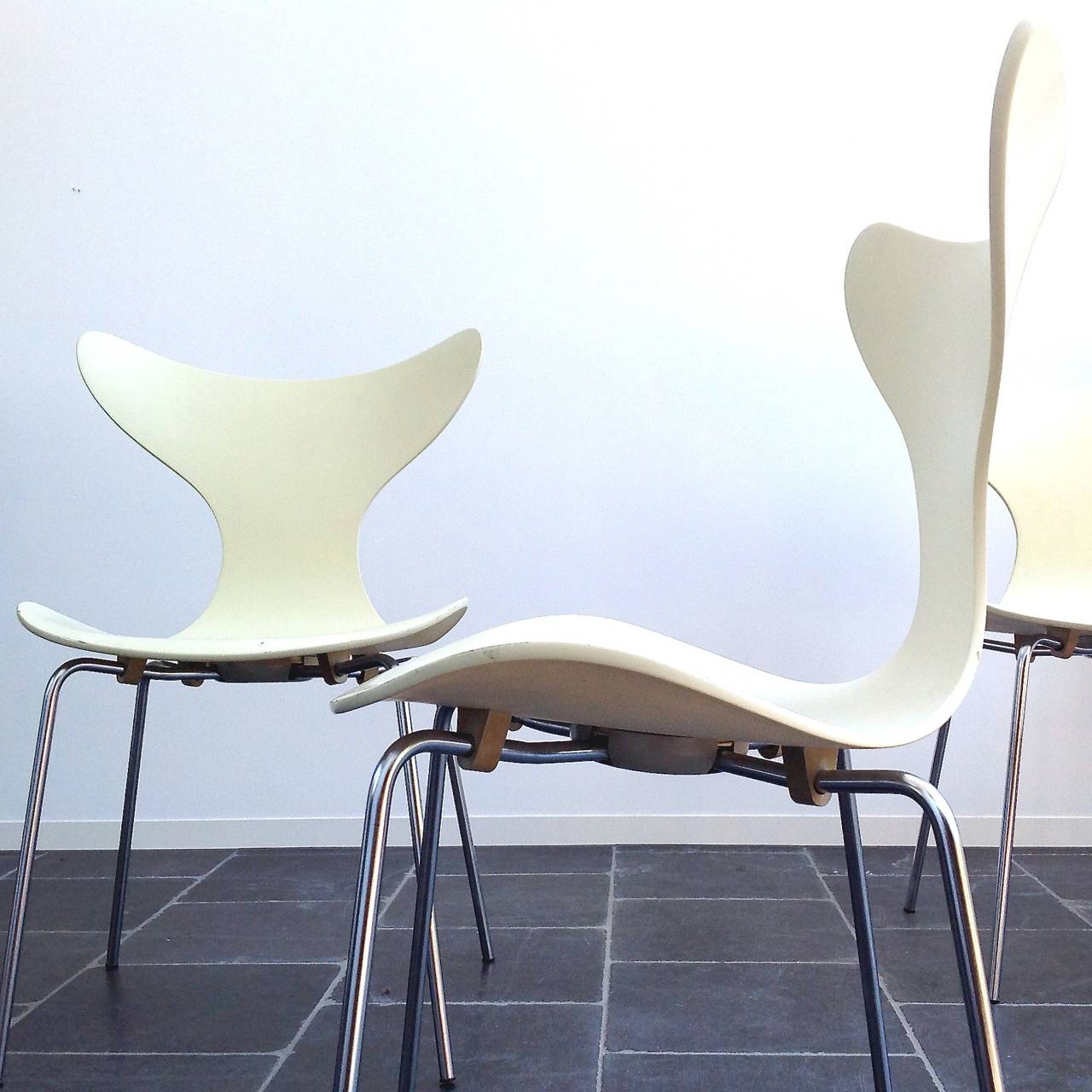 Plywood Set of 4 Seagull Chairs by Arne Jacobsen for Fritz Hansen, in original condition