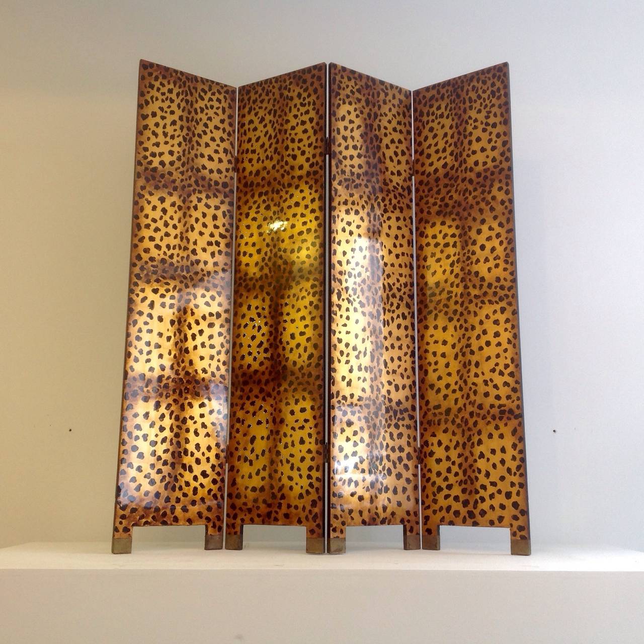 Woodwork Decorative Screen, Gold Leaf with Panther Motif