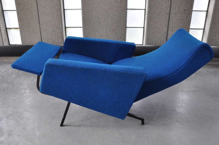 Minimalist (free shipping worldwide) L.-Chair in Original Upholstery by Pierre Guariche.