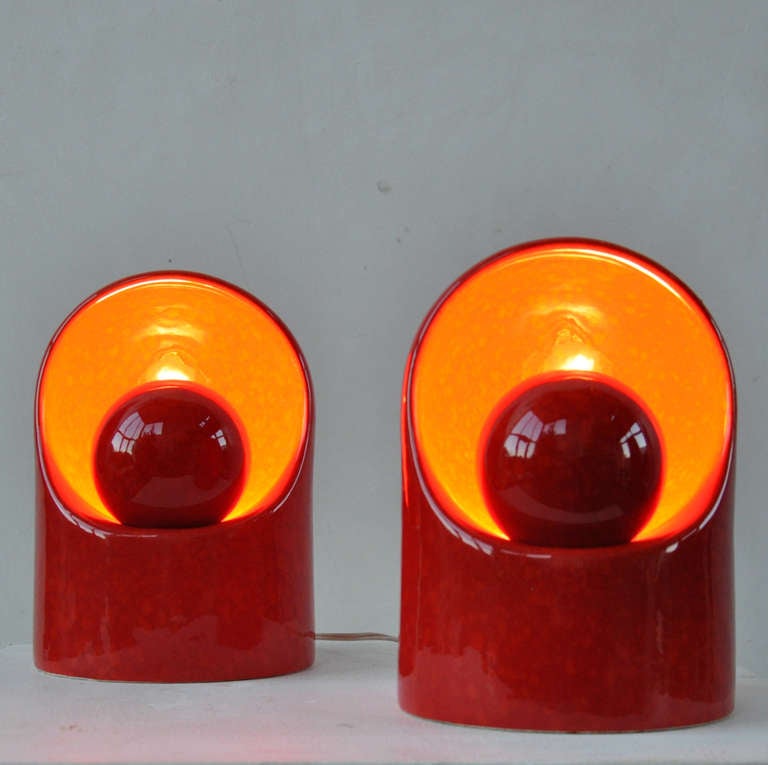Italian 2 Rare Marcello Cuneo For Gabianelli Red Ceramic Lamps, Anno '60