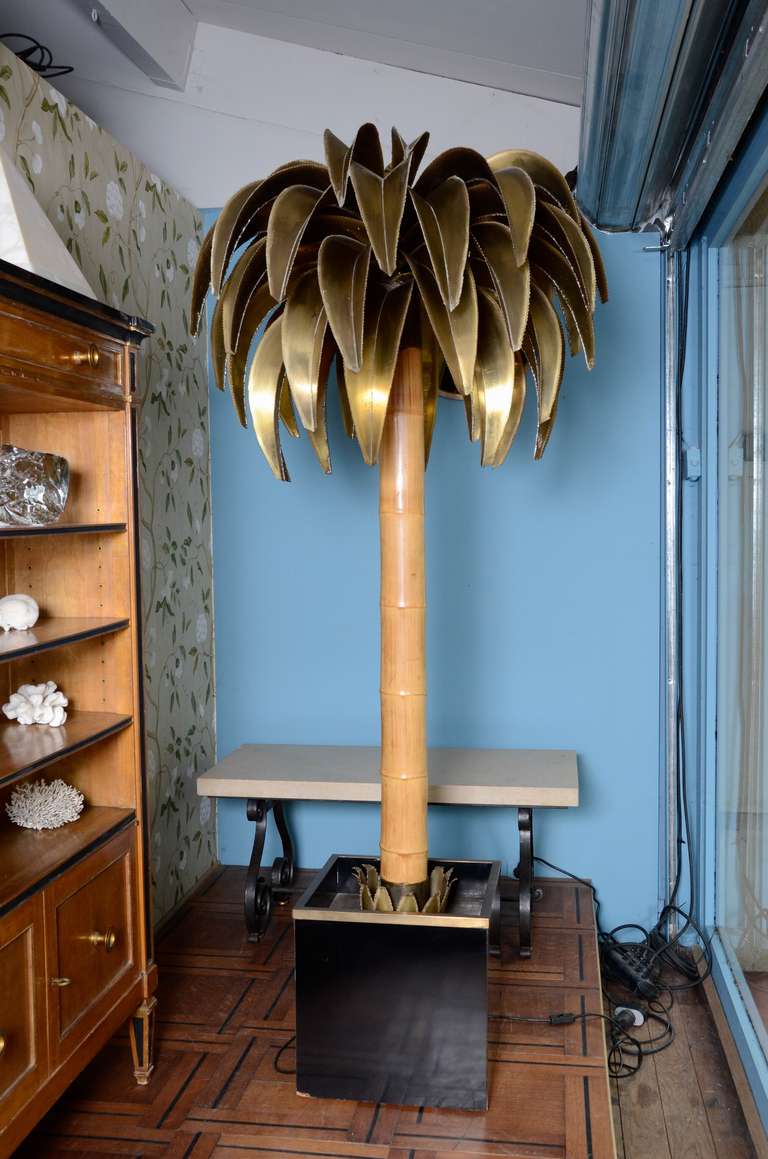 4 Lights

Bamboo and Gilded Sheet Metal 

Socle in Bronze

70's

Origin France