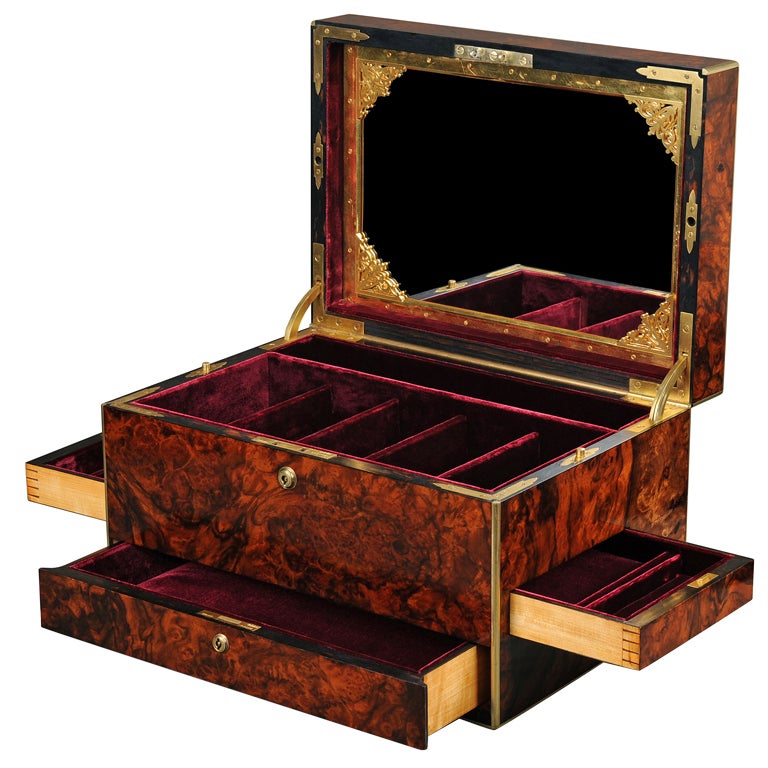 Antique Jewelry Box in Burr Walnut For Sale