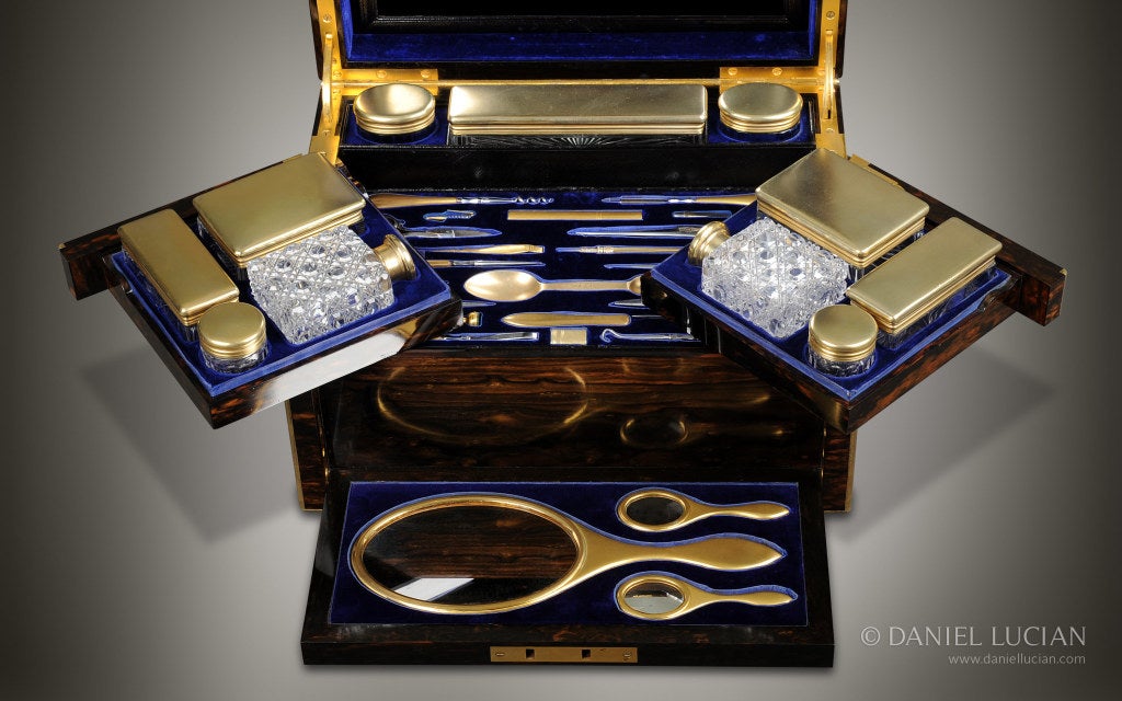 Antique Dressing Case in Coromandel by Betjemann & Sons In Excellent Condition For Sale In London, GB