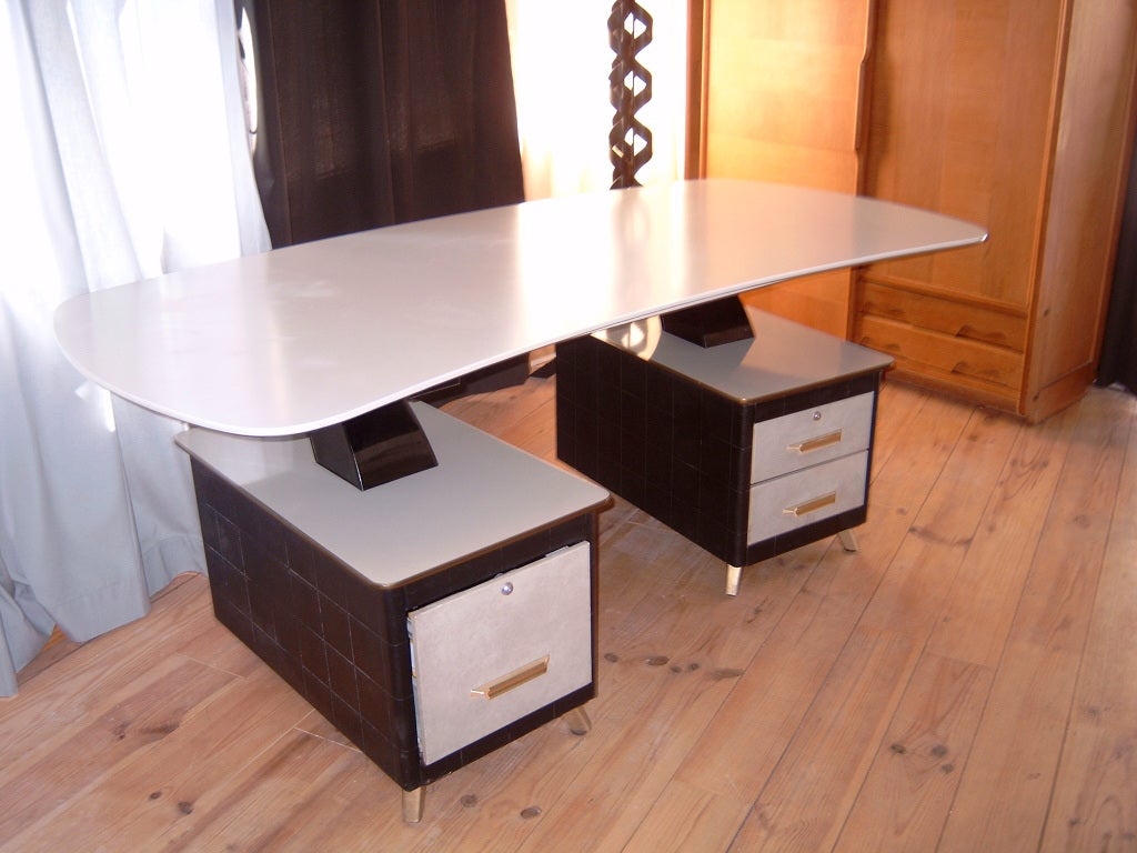 Ultrastylish Desk 1950